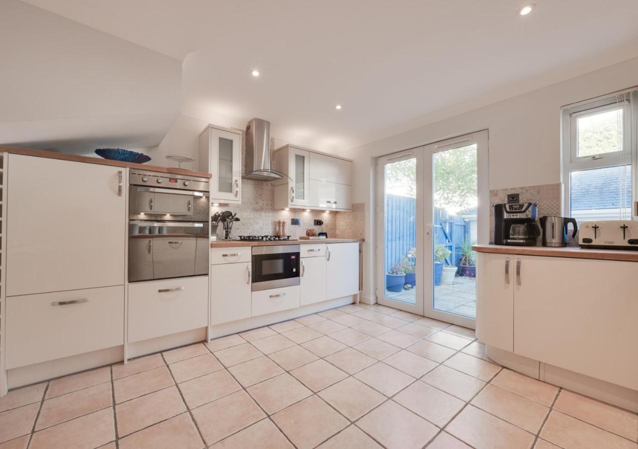 4 Hesketh Mews